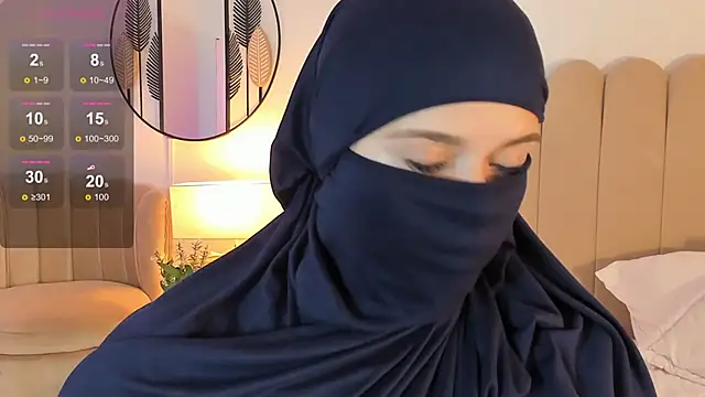 Snapshot of anna-henao chatting on 12.02.24 anna-henao online show from 12.02.24