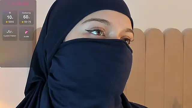 Snapshot of anna-henao chatting on 12.26.24 anna-henao online show from 12.26.24