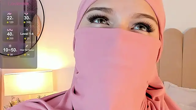 Snapshot of anna-henao chatting on 01.29.25 anna-henao online show from 01.29.25