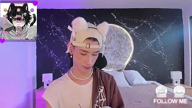 Snapshot of JasperCooper_ chatting on 12.28.24 JasperCooper  online show from 12.28.24