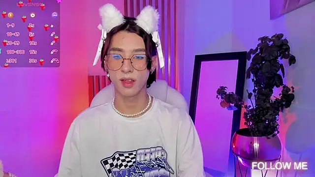 Snapshot of JasperCooper_ chatting on 01.12.25 JasperCooper  online show from 01.12.25