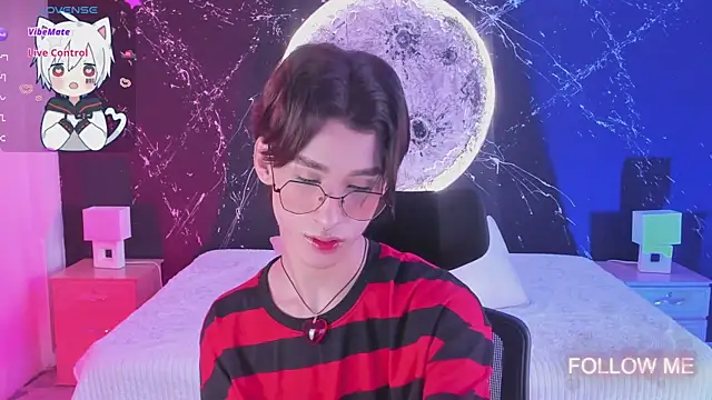 Snapshot of JasperCooper_ chatting on 02.07.25 JasperCooper  online show from 02.07.25