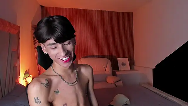 Snapshot of JasperCooper_ chatting on 09.25.25 JasperCooper  online show from 09.25.25