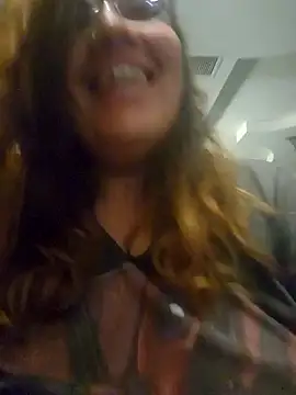 Snapshot of WitchiKitti chatting on 09.17.25 WitchiKitti online show from 09.17.25