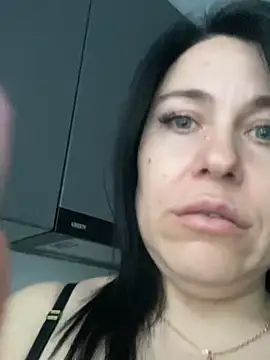 Snapshot of CuteNata chatting on 02.08.25 CuteNata online show from 02.08.25