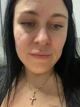 Snapshot of CuteNata chatting on 02.22.25 CuteNata online show from 02.22.25