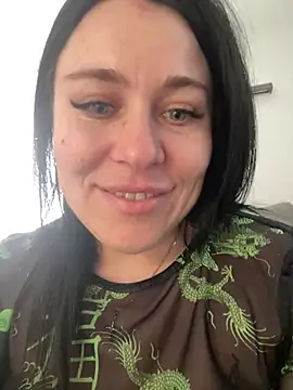 Snapshot of CuteNata chatting on 03.21.25 CuteNata online show from 03.21.25