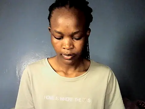 Snapshot of cyberbunnie chatting on 12.08.24 cyberbunnie online show from 12.08.24