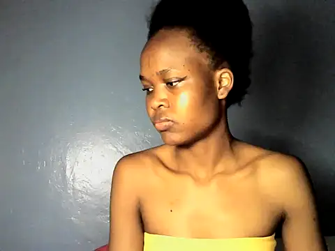 Snapshot of cyberbunnie chatting on 12.24.24 cyberbunnie online show from 12.24.24