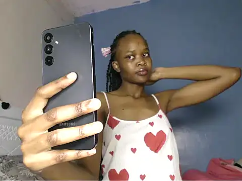 Snapshot of cyberbunnie chatting on 10.11.25 cyberbunnie online show from 10.11.25