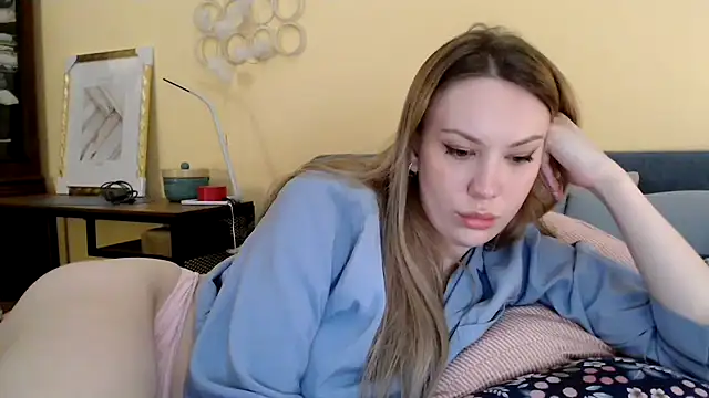 Snapshot of Scarlettford chatting on 03.15.25 Scarlettford online show from 03.15.25