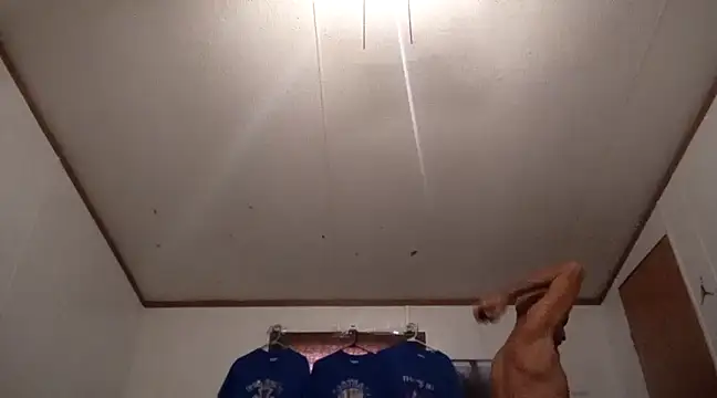 Snapshot of Xoc8_ chatting on 01.04.25 Xoc8 online show from 01.04.25