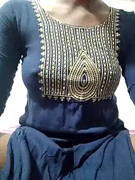 Snapshot of rituporna2004 chatting on 01.11.25 rituporna2004 online show from 01.11.25