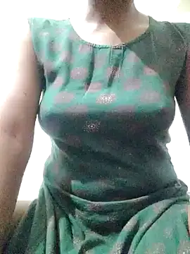 Snapshot of rituporna2004 chatting on 03.14.25 rituporna2004 online show from 03.14.25