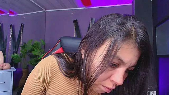 Snapshot of Juliet_Nasty chatting on 09.12.25 Juliet Nasty online show from 09.12.25