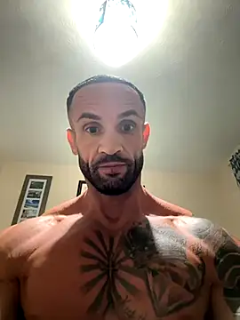 Snapshot of Magnificmuscles89 chatting on 09.12.25 Magnificmuscles89 online show from 09.12.25