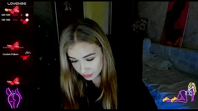 Snapshot of _NigoNika chatting on 01.10.25  NigoNika online show from 01.10.25
