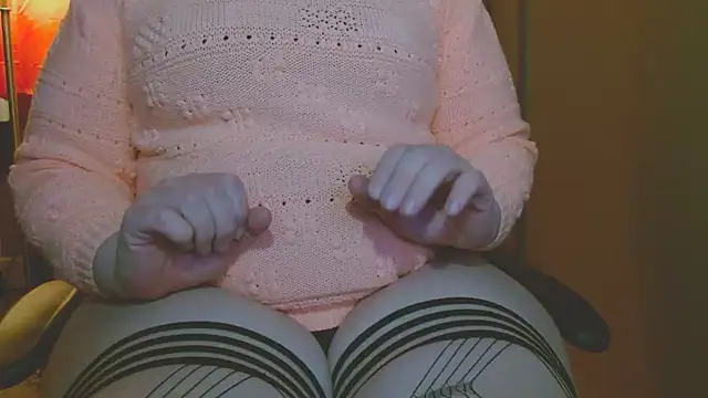 Snapshot of cosmicjones chatting on 03.21.25 cosmicjones online show from 03.21.25