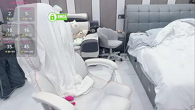 Snapshot of shuiduoduo-xz chatting on 11.07.25 shuiduoduo-xz online show from 11.07.25