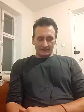 Snapshot of Viause_Kentauelle chatting on 01.27.25 Viause Kentauelle online show from 01.27.25