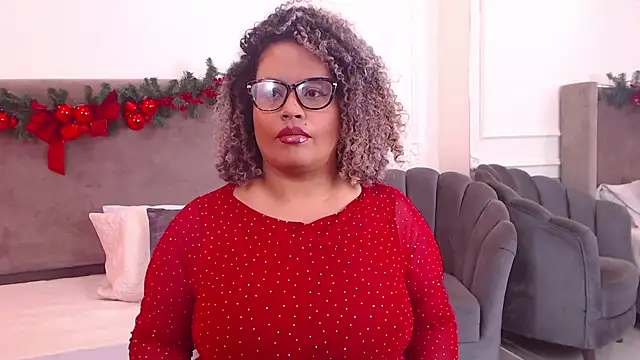 Snapshot of SammyHank chatting on 12.31.24 SammyHank online show from 12.31.24