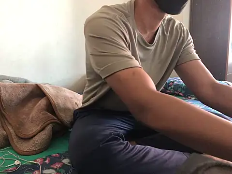 Snapshot of Zeuhorny chatting on 03.13.25 Zeuhorny online show from 03.13.25