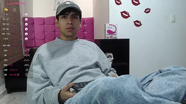 Snapshot of zack_thunder chatting on 01.17.25 zack thunder online show from 01.17.25