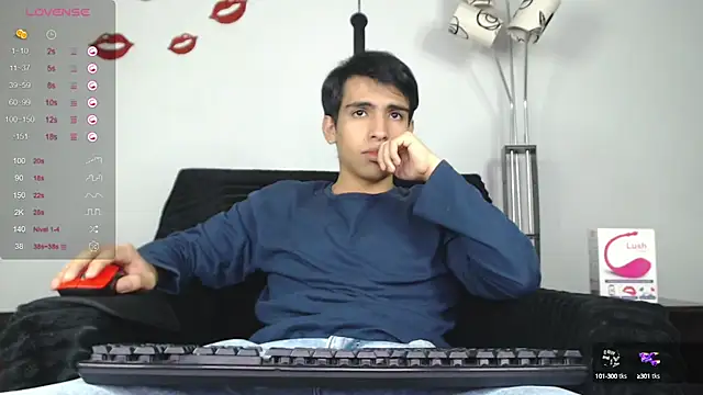 Snapshot of zack_thunder chatting on 01.27.25 zack thunder online show from 01.27.25