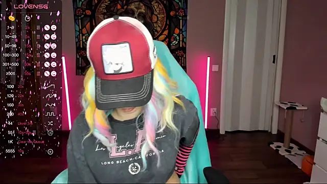 Snapshot of Project_hisoka chatting on 02.27.25 Project hisoka online show from 02.27.25