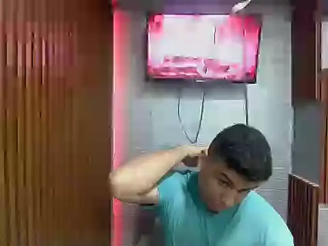 Snapshot of Zayden_Knox chatting on 11.02.25 Zayden Knox online show from 11.02.25