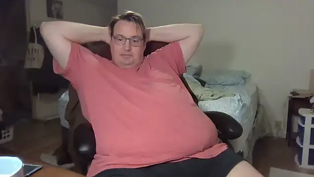 Snapshot of wvalentino chatting on 12.20.24 wvalentino online show from 12.20.24