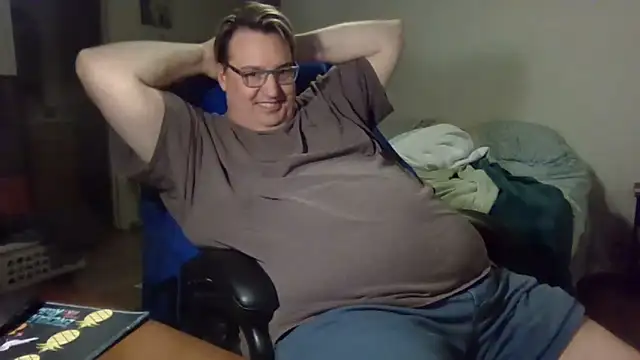 Snapshot of wvalentino chatting on 02.06.25 wvalentino online show from 02.06.25