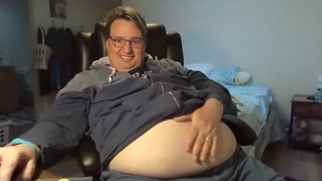 Snapshot of wvalentino chatting on 02.16.25 wvalentino online show from 02.16.25