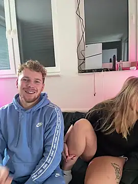 Snapshot of NickyGold_Official chatting on 01.11.25 NickyGold Official online show from 01.11.25