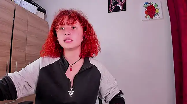 Snapshot of valent_27 chatting on 03.20.25 valent 27 online show from 03.20.25