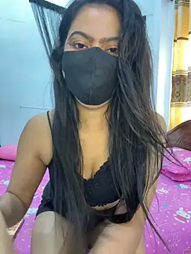 Snapshot of Angel_Zaara chatting on 01.03.25 Angel Zaara online show from 01.03.25