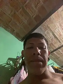 Snapshot of nowex18 chatting on 10.25.25 nowex18 online show from 10.25.25