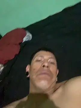 Snapshot of nowex18 chatting on 10.26.25 nowex18 online show from 10.26.25