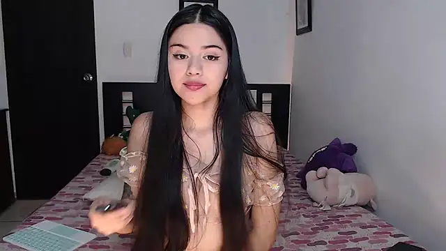 Snapshot of angelbeat_ chatting on 03.15.25 angelbeat  online show from 03.15.25