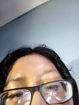 Snapshot of ladygmusic chatting on 10.17.25 ladygmusic online show from 10.17.25