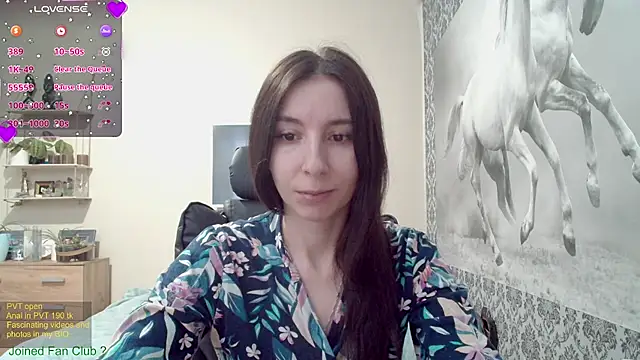 Snapshot of Wowpornoo chatting on 01.31.25 Wowpornoo online show from 01.31.25