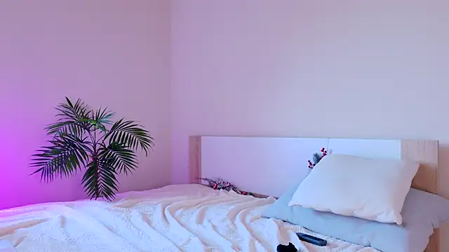 Snapshot of pusichka chatting on 03.11.25 pusichka online show from 03.11.25