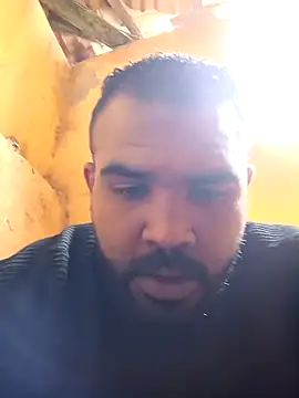 Snapshot of ListedLoin chatting on 01.17.25 ListedLoin online show from 01.17.25