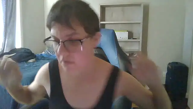 Snapshot of KaliSnow199623 chatting on 09.27.25 KaliSnow199623 online show from 09.27.25