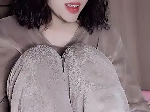 Snapshot of Pink_cream chatting on 01.06.25 Pink cream online show from 01.06.25