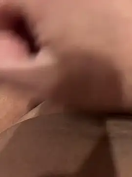 Snapshot of Teloficco chatting on 11.12.25 Teloficco online show from 11.12.25