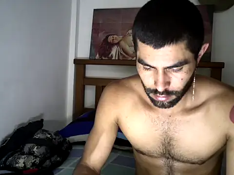 Snapshot of hideonbush051 chatting on 10.18.25 hideonbush051 online show from 10.18.25