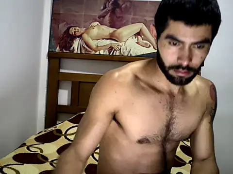 Snapshot of hideonbush051 chatting on 11.07.25 hideonbush051 online show from 11.07.25