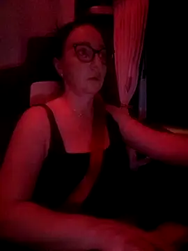Snapshot of cuplubijoanna chatting on 02.08.25 cuplubijoanna online show from 02.08.25