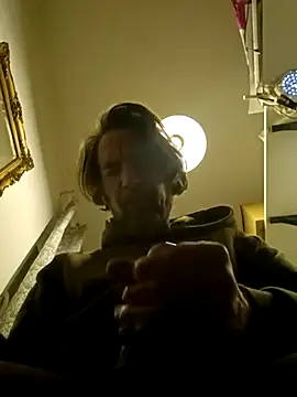 Snapshot of Hydrafu chatting on 10.30.25 Hydrafu online show from 10.30.25